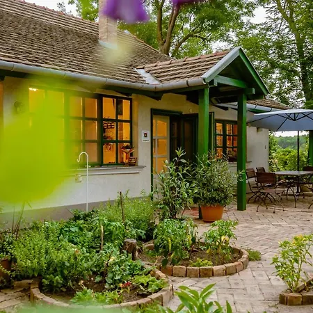 Piroska Vendeghaz Guest house