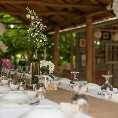 Piroska Vendeghaz Guest house *